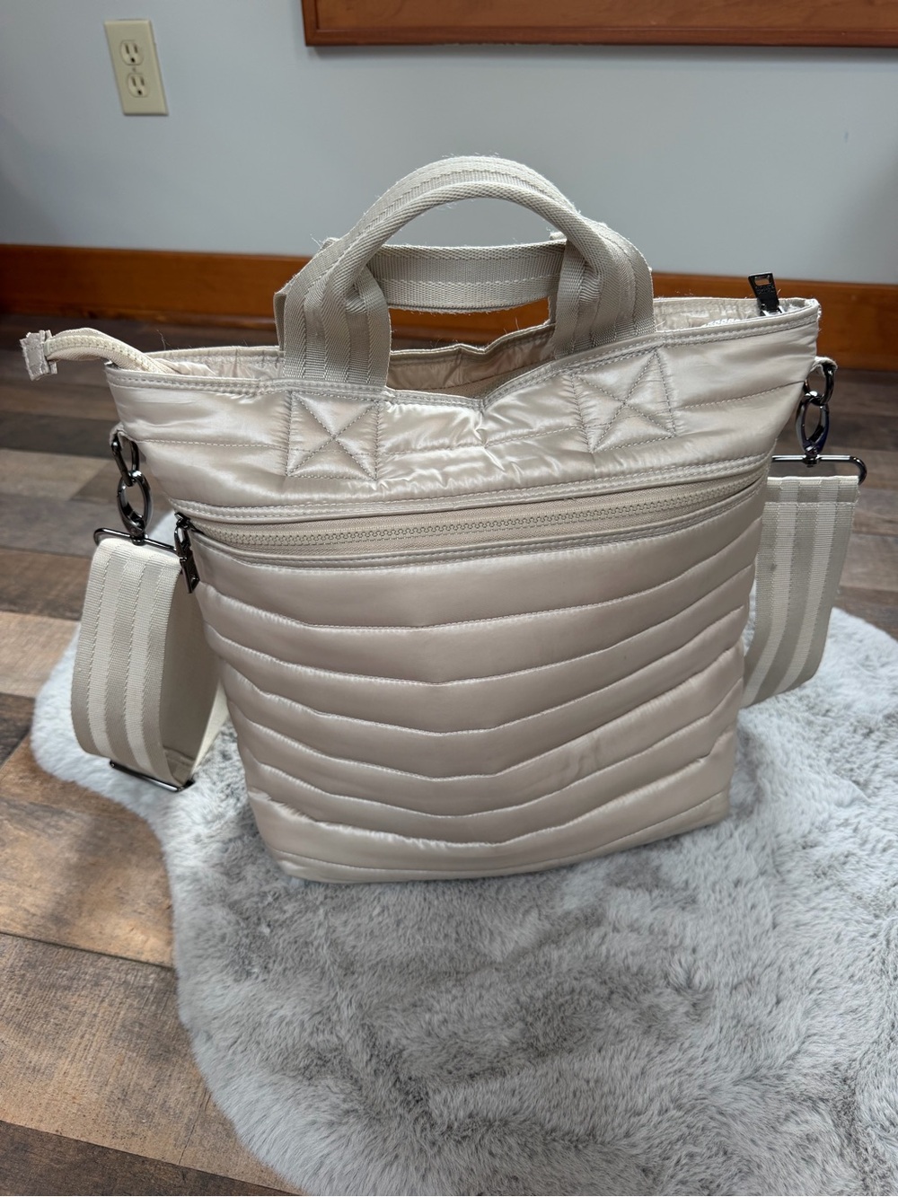 THINK ROLYN quilted crossbody bag